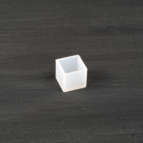 Szilikon öntőforma - kocka, 2 cm